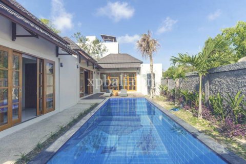 3 bedrooms Villa in South Kuta, Badung, Indonesia No. 7889