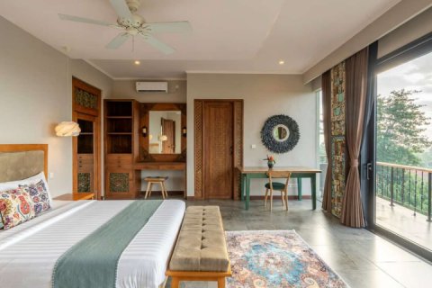 6 bedrooms Villa in South Kuta, Badung, Indonesia No. 8336 2