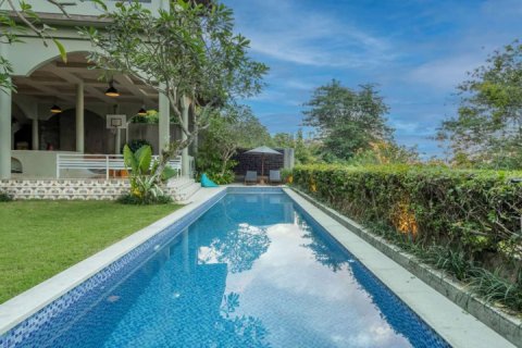 6 bedrooms Villa in South Kuta, Badung, Indonesia No. 8336 13