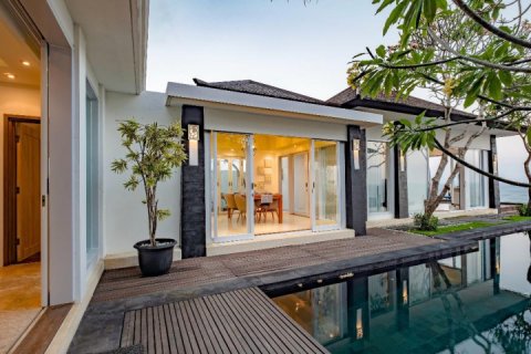Вилла с 3 спальнями в Nusa Dua, Бадунг, Индонезия № 8337 5