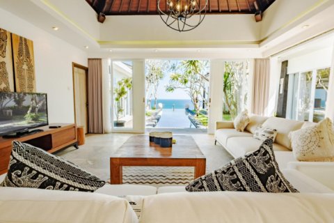 Вилла с 3 спальнями в Nusa Dua, Бадунг, Индонезия № 8337 1