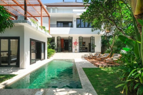 Вилла с 4 спальнями в Canggu, Бадунг, Индонезия № 8338