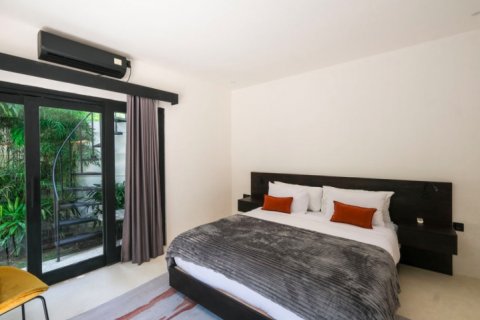 Вилла с 4 спальнями в Canggu, Бадунг, Индонезия № 8338 11