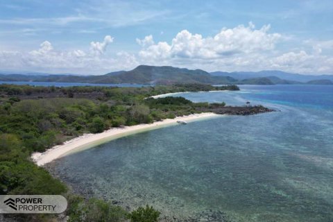 81000m2 Land in Labuan Bajo, West Manggarai, Indonesia No. 8861 4