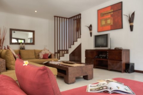 2 bedrooms Villa in Seminyak, Badung, Indonesia No. 1455 14