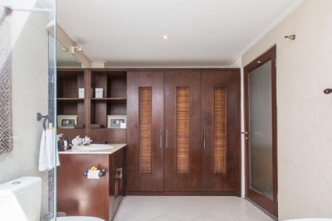 2 bedrooms Villa in Seminyak, Badung, Indonesia No. 1455 11