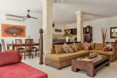 2 bedrooms Villa in Seminyak, Badung, Indonesia No. 1455 23