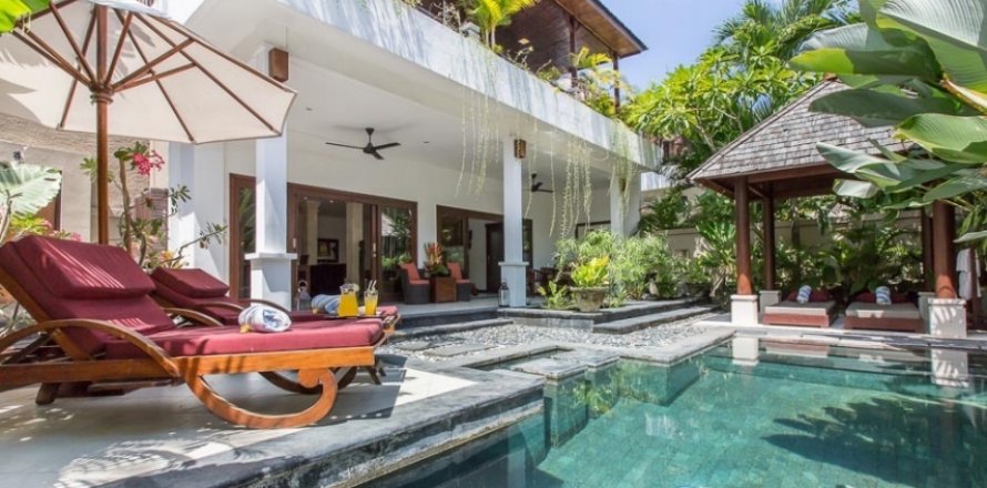 2 bedrooms Villa in Seminyak, Badung, Indonesia No. 1455