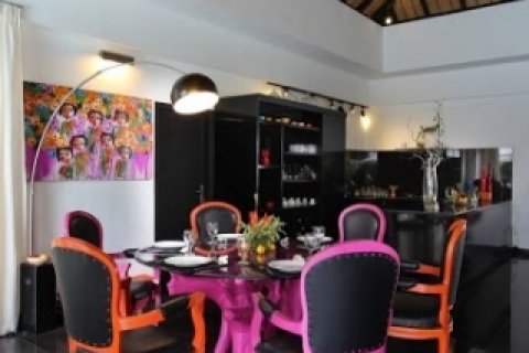 4 bedrooms Villa in Seminyak, Badung, Indonesia No. 1457 21