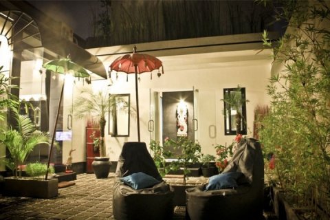 4 bedrooms Villa in Seminyak, Badung, Indonesia No. 1457 17