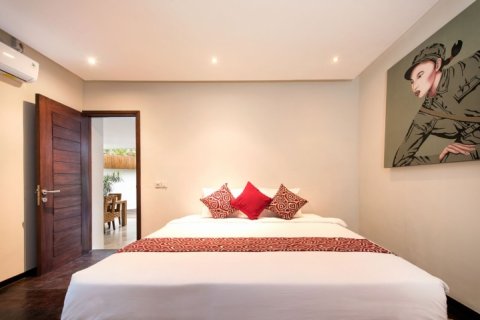 4 bedrooms Villa in Seminyak, Badung, Indonesia No. 1452 9