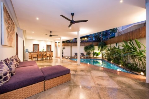 4 bedrooms Villa in Seminyak, Badung, Indonesia No. 1452 7