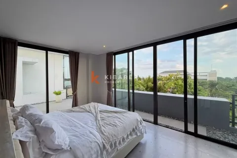 3 bedrooms Villa in Tibubeneng, Badung, Indonesia No. 11833 21