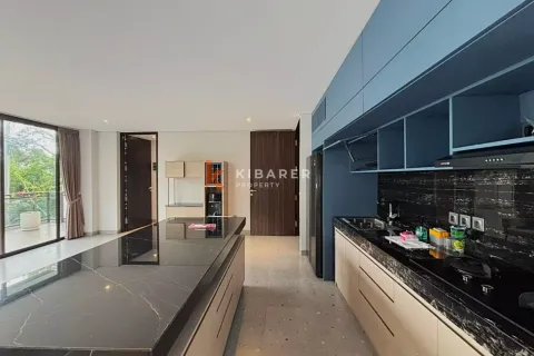 3 bedrooms Villa in Tibubeneng, Badung, Indonesia No. 11833 7