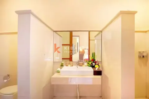 Вилла с 5 спальнями в Seminyak, Бадунг, Индонезия № 12084 16