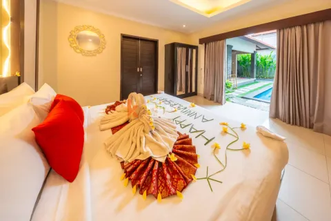 2 bedrooms Villa in Seminyak, Badung, Indonesia No. 12086 16