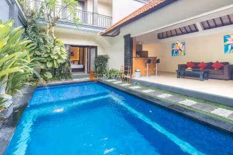 2 bedrooms Villa in Seminyak, Badung, Indonesia No. 12086