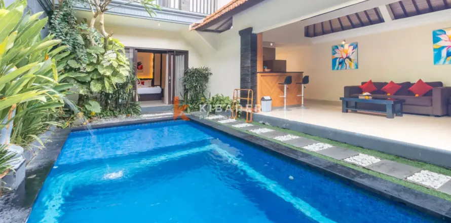 2 bedrooms Villa in Seminyak, Badung, Indonesia No. 12086