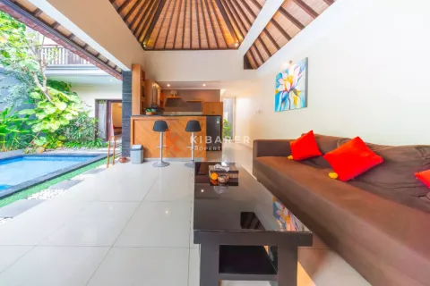 2 bedrooms Villa in Seminyak, Badung, Indonesia No. 12086 2