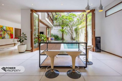 13 bedrooms Hotel in Canggu, Badung, Indonesia No. 8952 13