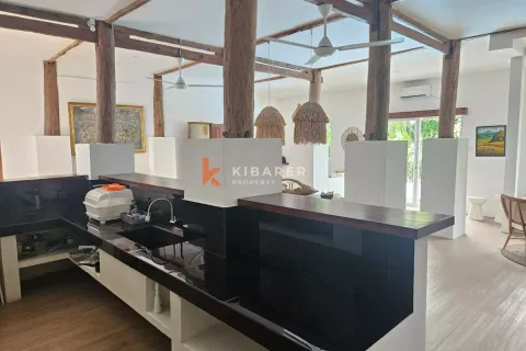 4 bedrooms Villa in Tibubeneng, Badung, Indonesia No. 10086 13