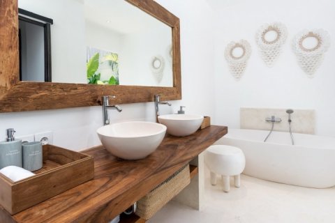 Вилла с 4 спальнями в Seminyak, Бадунг, Индонезия № 1108 20