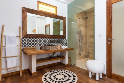 Вилла с 4 спальнями в Seminyak, Бадунг, Индонезия № 1108 16