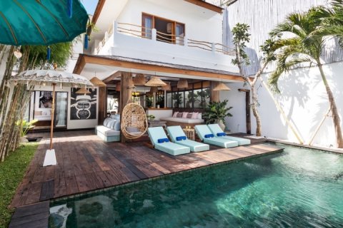 Вилла с 4 спальнями в Seminyak, Бадунг, Индонезия № 1108 1