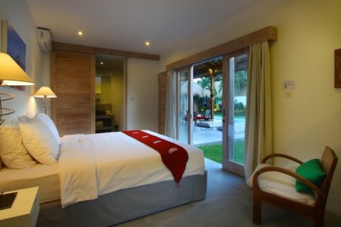 4 bedrooms Villa in Seminyak, Badung, Indonesia No. 1112 12