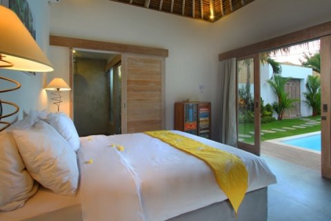 4 bedrooms Villa in Seminyak, Badung, Indonesia No. 1112 20