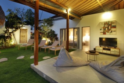 4 bedrooms Villa in Seminyak, Badung, Indonesia No. 1112 9