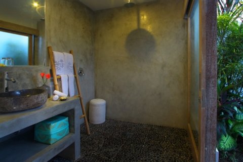 4 bedrooms Villa in Seminyak, Badung, Indonesia No. 1112 22