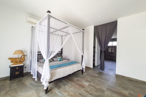4 bedrooms Villa in Badung, Indonesia No. 10996 19