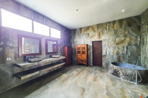 4 bedrooms Villa in Badung, Indonesia No. 10996 4