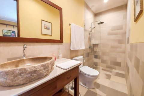 4 bedrooms Villa in South Denpasar, Denpasar, Indonesia No. 10995 22