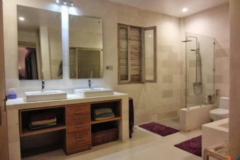 3 bedrooms Villa in Tabanan, Indonesia No. 11506 8