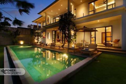 Вилла с 4 спальнями в Canggu, Бадунг, Индонезия № 9026 14