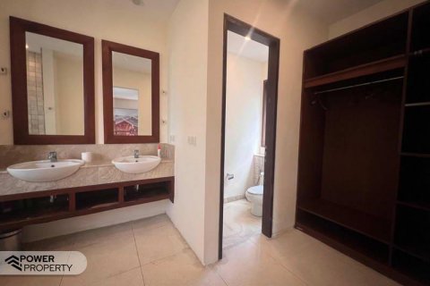 Вилла с 4 спальнями в Canggu, Бадунг, Индонезия № 9029 3