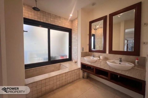 Вилла с 4 спальнями в Canggu, Бадунг, Индонезия № 9029 2