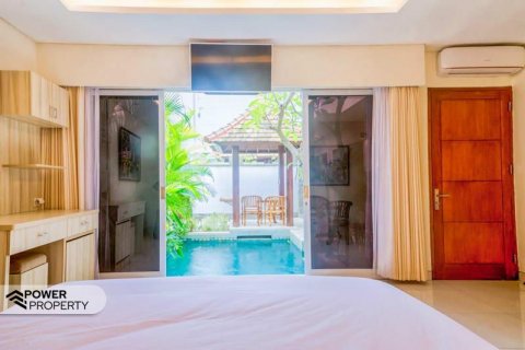 3 bedrooms Villa in Benoa, Badung, Indonesia No. 9030 2