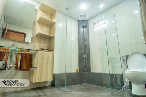3 bedrooms Villa in Benoa, Badung, Indonesia No. 9030 4