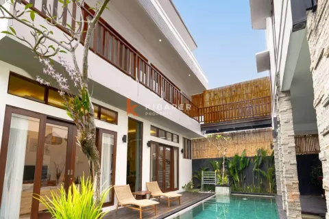 3 bedrooms Villa in Tibubeneng, Badung, Indonesia No. 12361