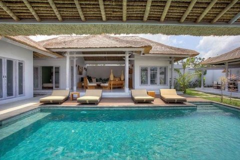 Вилла с 4 спальнями в Seminyak, Бадунг, Индонезия № 1592 14