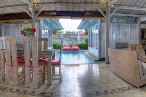 2 bedrooms Villa in Seminyak, Badung, Indonesia No. 1590 5