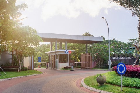 Premier Estate 3 in Bekasi City, Indonesia No. 4277 2