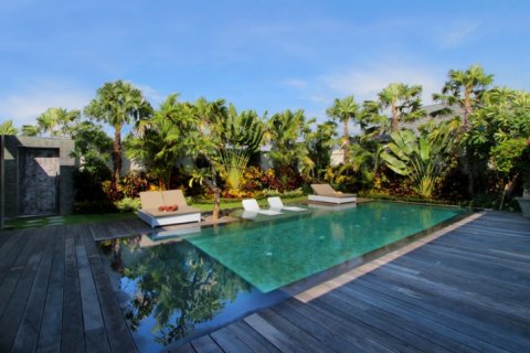 Вилла с 3 спальнями в Seminyak, Бадунг, Индонезия № 1417