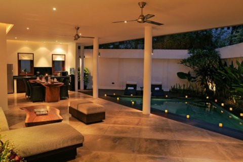 2 bedrooms Villa in Seminyak, Badung, Indonesia No. 1418 8