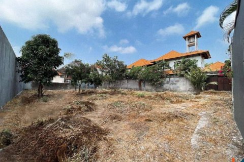 Land in Denpasar, Indonesia No. 10820