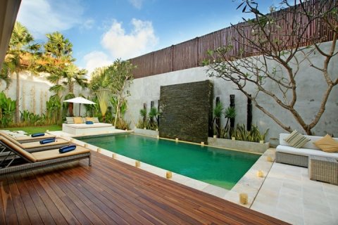 4 bedrooms Villa in Seminyak, Badung, Indonesia No. 1048 4