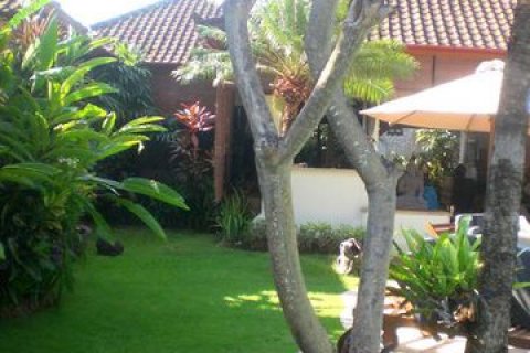 3 bedrooms Villa in Seminyak, Badung, Indonesia No. 1046 4